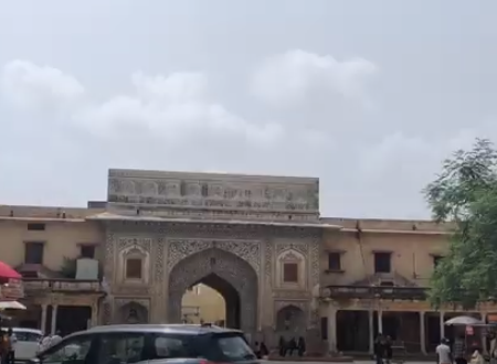 A trip to City Palace, Jaipur.